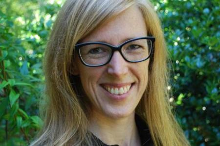 Dr. Ingie Hovland profile photo